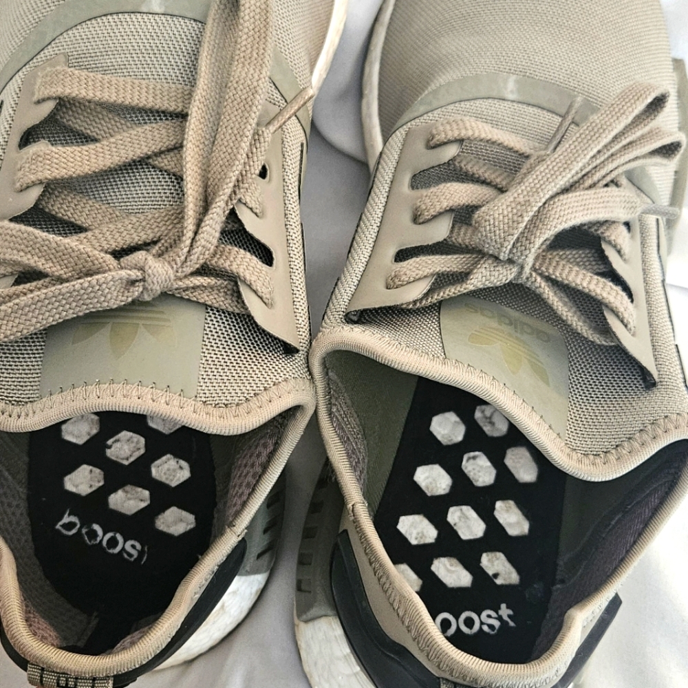 SOLD OUT!!! NOT FOR SALE!! Adidas NMD Carbon Sneaker  Sage Green Comfort - Picture 4 of 8